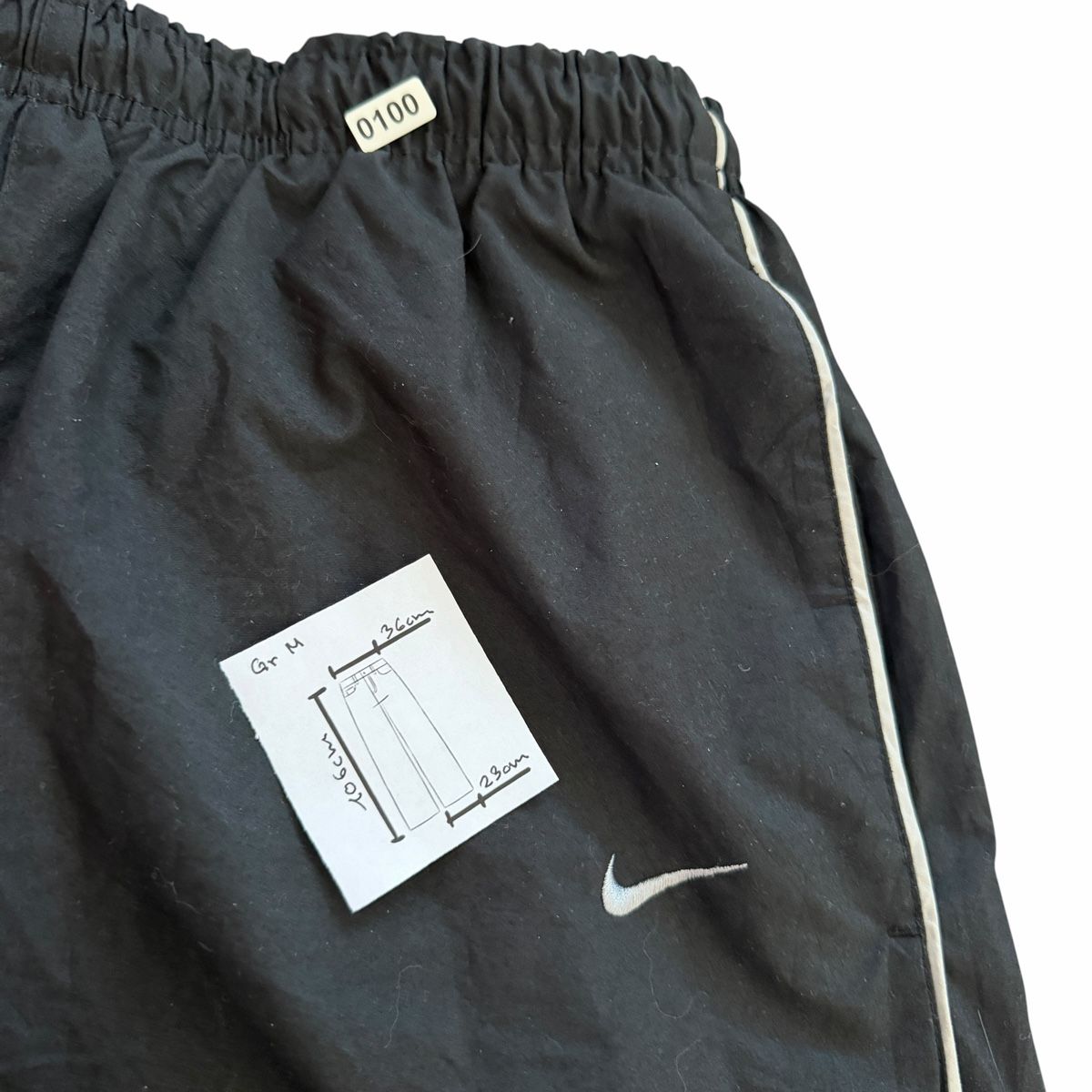 Nike Hosen: Nike Track Pants – Gebraucht aus Thalheim von 84B 2